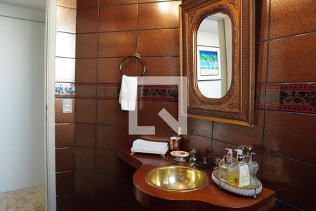 Casa à venda com 278m², 3 quartos e 3 vagasLavabo