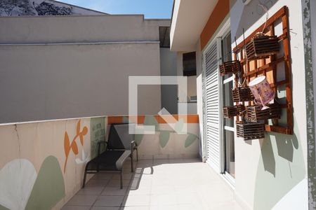 Casa à venda com 278m², 3 quartos e 3 vagasVaranda