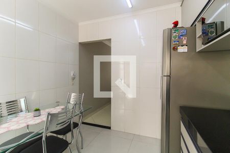 Casa de condomínio à venda com 65m², 2 quartos e 1 vaga Casa de condomínio à venda com 65m², 2 quartos e 1 vagaCozinha