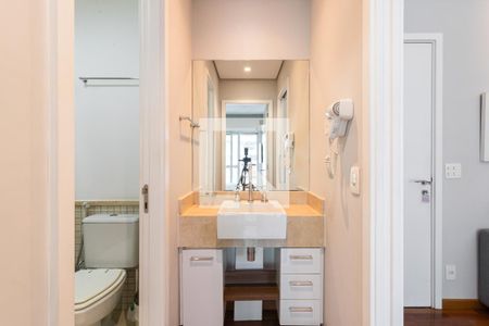 Apartamento à venda com 42m², 1 quarto e 1 vaga Apartamento à venda com 42m², 1 quarto e 1 vagaBanheiro da Suíte
