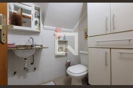 Casa à venda com 110m², 3 quartos e 2 vagasLavabo