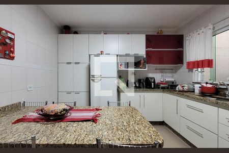 Casa à venda com 110m², 3 quartos e 2 vagasCozinha