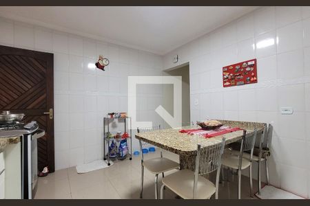 Casa à venda com 110m², 3 quartos e 2 vagasCozinha