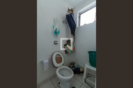 Apartamento à venda com 103m², 2 quartos e 1 vaga Apartamento à venda com 103m², 2 quartos e 1 vagaBanheiro de Serviço