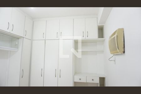 Apartamento à venda com 95m², 4 quartos e 1 vagaQuarto 2