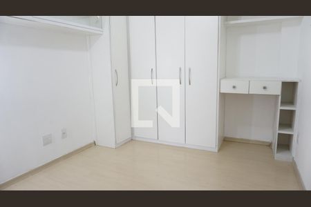 Apartamento à venda com 95m², 4 quartos e 1 vagaQuarto 2