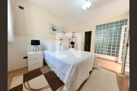 Casa à venda com 350m², 5 quartos e 5 vagas Casa à venda com 350m², 5 quartos e 5 vagasQuarto 1