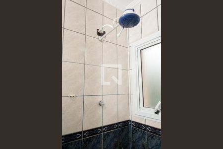 Casa à venda com 262m², 4 quartos e 5 vagas Casa à venda com 262m², 4 quartos e 5 vagasBanheiro 1