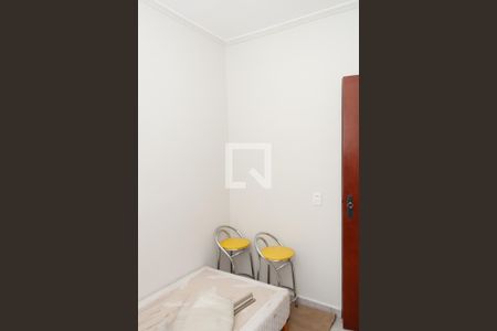 Casa à venda com 262m², 4 quartos e 5 vagas Casa à venda com 262m², 4 quartos e 5 vagasQuarto de Serviço