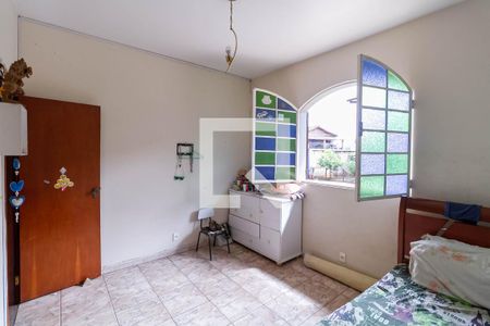 Casa à venda com 215m², 3 quartos e 3 vagas Casa à venda com 215m², 3 quartos e 3 vagasQuarto 2
