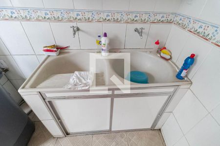 Casa à venda com 215m², 3 quartos e 3 vagas Casa à venda com 215m², 3 quartos e 3 vagasÁrea de serviço
