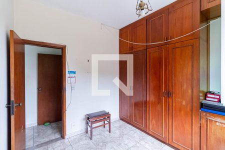 Casa à venda com 215m², 3 quartos e 3 vagas Casa à venda com 215m², 3 quartos e 3 vagasQuarto 1