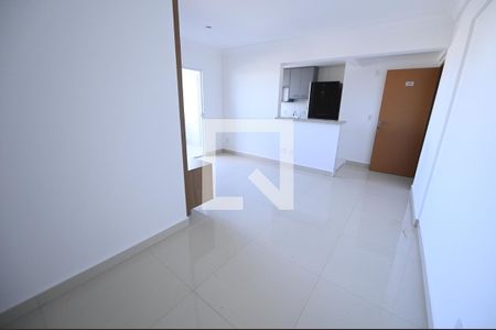 Sala de apartamento para alugar com 2 quartos, 84m² em Setor Faiçalville, Goiânia