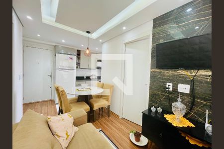 Sala de apartamento à venda com 2 quartos, 36m² em Vila das Bandeiras, Guarulhos
