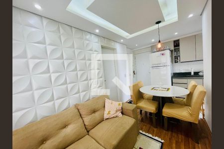Sala de apartamento à venda com 2 quartos, 36m² em Vila das Bandeiras, Guarulhos