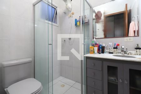 Casa à venda com 88m², 2 quartos e 2 vagasBanheiro da Suíte 1