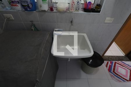 Casa à venda com 88m², 2 quartos e 2 vagasLavanderia (Torneira)