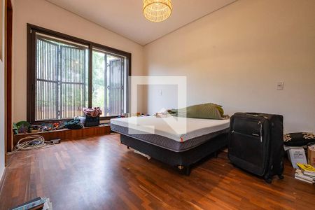 Casa à venda com 370m², 4 quartos e 4 vagasSuíte 3