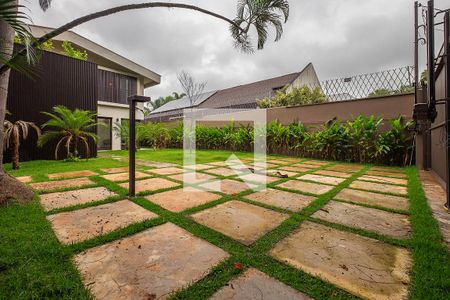 Casa à venda com 370m², 4 quartos e 4 vagasQuintal