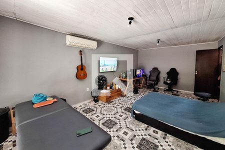 Casa à venda com 200m², 4 quartos e 2 vagas Casa à venda com 200m², 4 quartos e 2 vagasSuíte 2