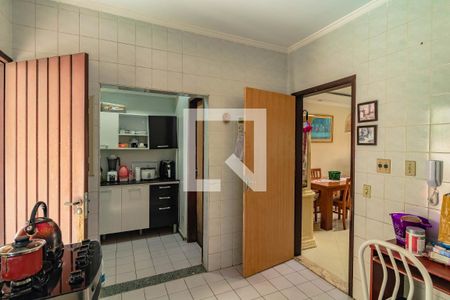 Casa de condomínio à venda com 202m², 3 quartos e 2 vagas Casa de condomínio à venda com 202m², 3 quartos e 2 vagasCozinha