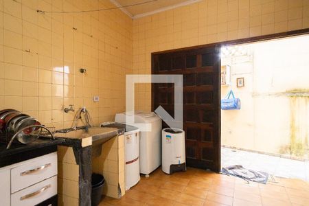 Casa à venda com 255m², 3 quartos e 3 vagas Casa à venda com 255m², 3 quartos e 3 vagasÁrea de Serviço