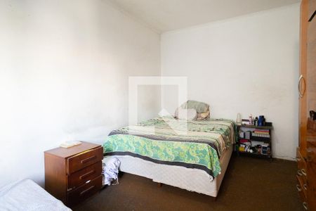 Casa à venda com 255m², 3 quartos e 3 vagas Casa à venda com 255m², 3 quartos e 3 vagasQuarto 2