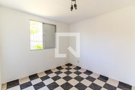 Quarto 2 de apartamento para alugar com 2 quartos, 48m² em Itaquera, São Paulo