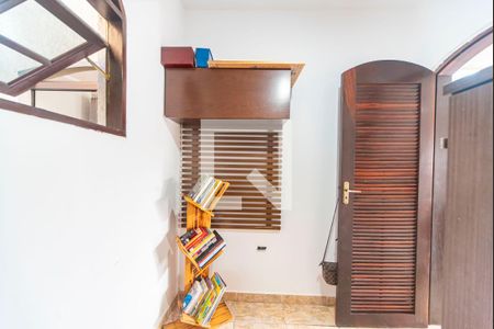 Casa à venda com 380m², 3 quartos e 6 vagas Casa à venda com 380m², 3 quartos e 6 vagasDespensa