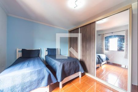 Casa à venda com 380m², 3 quartos e 6 vagas Casa à venda com 380m², 3 quartos e 6 vagasQuarto 3