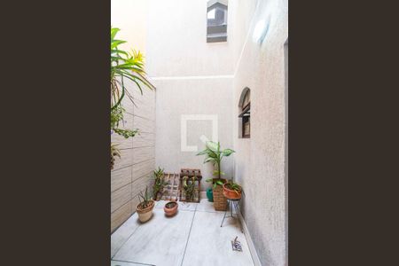 Casa à venda com 380m², 3 quartos e 6 vagas Casa à venda com 380m², 3 quartos e 6 vagasJardim de Inverno