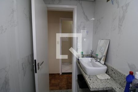 Apartamento à venda com 71m², 3 quartos e 2 vagasQuarto 3 - Banheiro