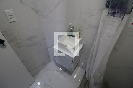 Apartamento à venda com 71m², 3 quartos e 2 vagasBanheiro