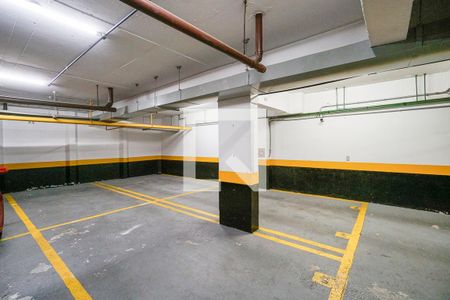 Apartamento à venda com 150m², 3 quartos e 2 vagas Apartamento à venda com 150m², 3 quartos e 2 vagasGaragem