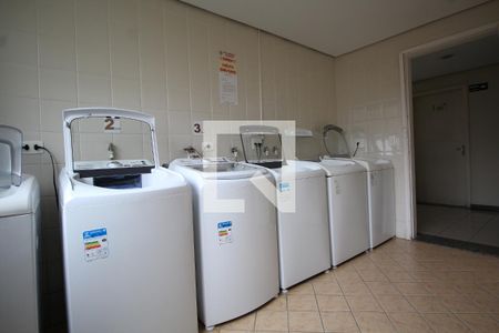 Apartamento à venda com 37m², 1 quarto e 1 vaga Apartamento à venda com 37m², 1 quarto e 1 vagaLavanderia