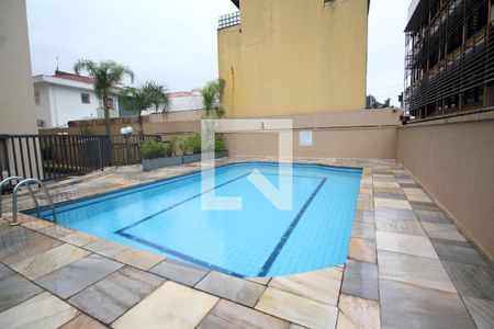 Apartamento à venda com 37m², 1 quarto e 1 vaga Apartamento à venda com 37m², 1 quarto e 1 vagaÁrea comum - Piscina