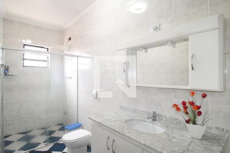 Casa à venda com 202m², 4 quartos e 5 vagasBanheiro 