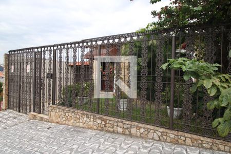 Casa à venda com 202m², 4 quartos e 5 vagasFachada