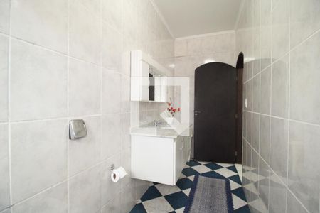 Casa à venda com 202m², 4 quartos e 5 vagasBanheiro 