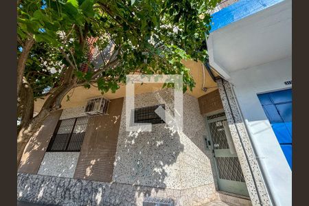 Fachada  de kitnet/studio para alugar com 1 quarto, 27m² em Floresta, Porto Alegre