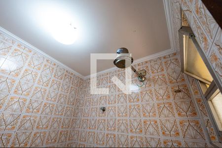 Casa à venda com 230m², 4 quartos e 3 vagas Casa à venda com 230m², 4 quartos e 3 vagasBanheiro de Serviço