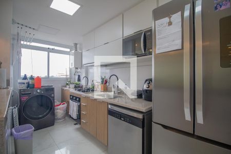 Apartamento à venda com 160m², 5 quartos e 2 vagas Apartamento à venda com 160m², 5 quartos e 2 vagasCozinha e Área de Serviço