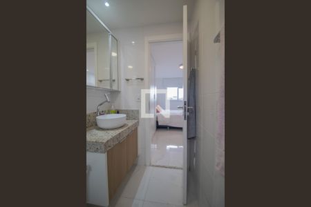 Apartamento à venda com 160m², 5 quartos e 2 vagas Apartamento à venda com 160m², 5 quartos e 2 vagasBanheiro da Suíte
