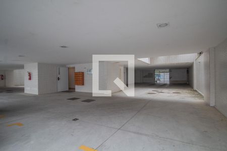 Apartamento à venda com 160m², 5 quartos e 2 vagas Apartamento à venda com 160m², 5 quartos e 2 vagasGaragem