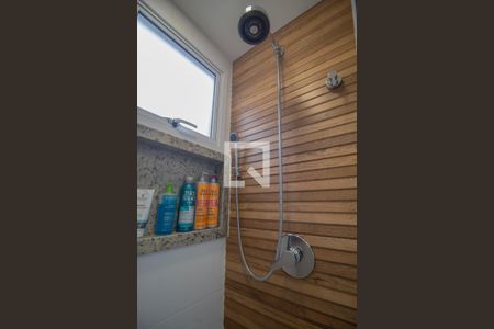 Apartamento à venda com 160m², 5 quartos e 2 vagas Apartamento à venda com 160m², 5 quartos e 2 vagasBanheiro da Suíte