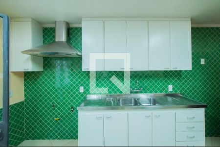 Casa à venda com 350m², 3 quartos e 2 vagas Casa à venda com 350m², 3 quartos e 2 vagasCozinha