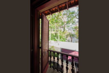Casa à venda com 350m², 3 quartos e 2 vagas Casa à venda com 350m², 3 quartos e 2 vagasVaranda do Quarto 2