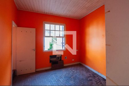 Casa à venda com 350m², 3 quartos e 2 vagas Casa à venda com 350m², 3 quartos e 2 vagasQuarto de Serviço
