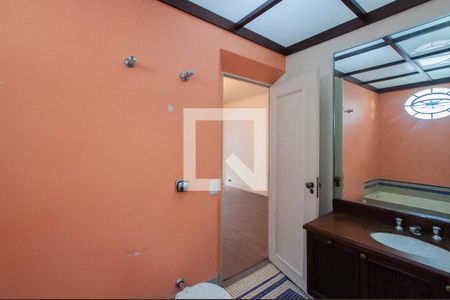 Casa à venda com 350m², 3 quartos e 2 vagas Casa à venda com 350m², 3 quartos e 2 vagasBanheiro da Suíte