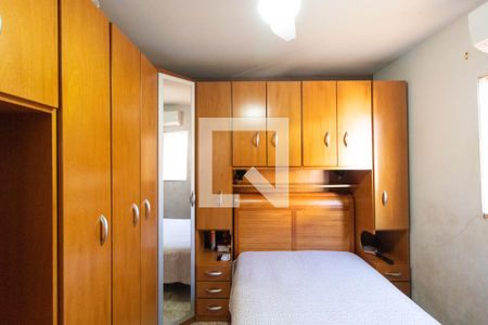 Casa à venda com 260m², 4 quartos e 3 vagasQuarto da Casa 02